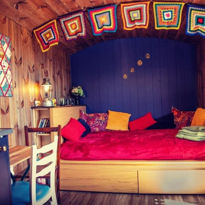 Under The Oak Glamping Hotel Caerphilly Exterior foto